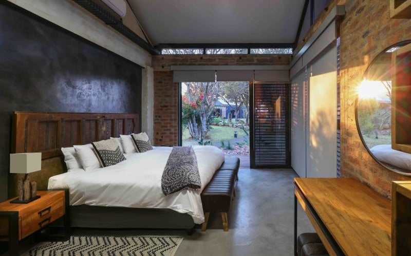 Naka Safari Lodge 8